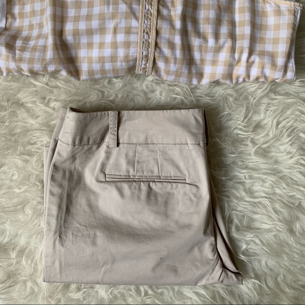 LOFT khaki bermuda shorts sateen cotton light tan - Picture 7 of 16